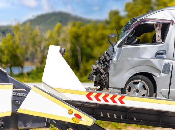 Tow Truck Arrive in Calgary